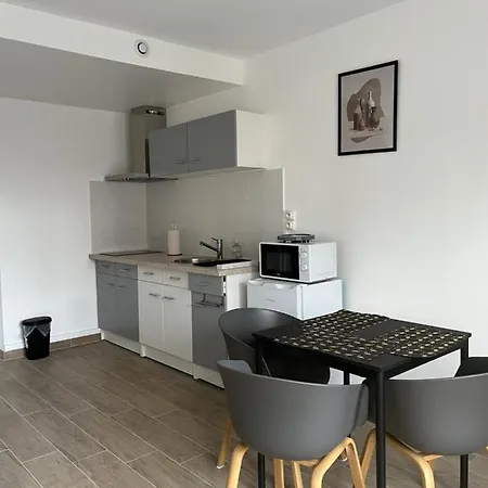 Apartment Proches Cdg Le Bourget Dans Maison Francilienne Typique *